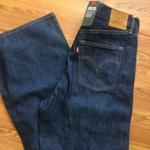 Brand new with tags ribcage wide leg Levi’s jean